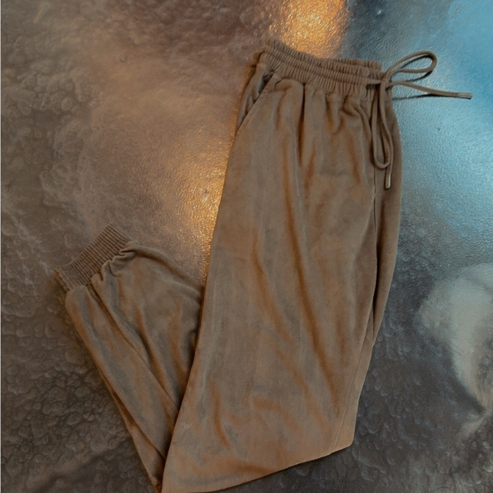 Womens Softest green Jogger Pants M